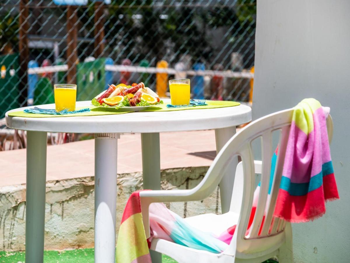 101 Bright, Pool View And Air Conditioning Apartamento Playa de las Américas Exterior foto